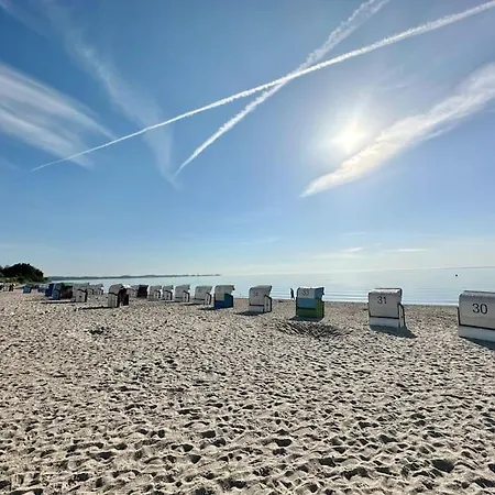 Traumblick - Kuestenklang Erste Reihe Mit Traum Meerblick Aus Dem Bett 지르크도르프